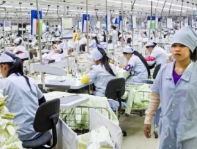 特朗普对柬埔寨开出最高关税 但制造业“绝无可能”回流美国