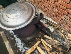大风天柴锅做饭无人看管北京两村民被罚