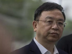 比亚迪这一枪，有些“哑火”