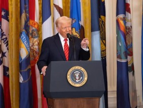 能炸穿60米地层的隐形轰炸机重兵压境，伊朗面临空前威胁