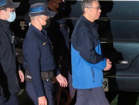 柯文哲爆检方逼认罪诓骗藏不雅影片幸好去没上