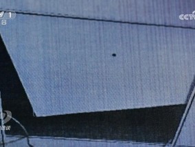 房东偷拍情侣租客获刑，“剃须刀、洗面奶都能藏摄像头”