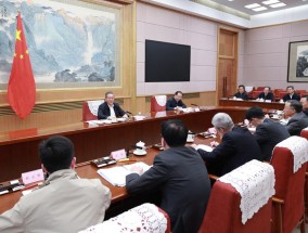 特殊形势下，李强总理见了原华为天才少年